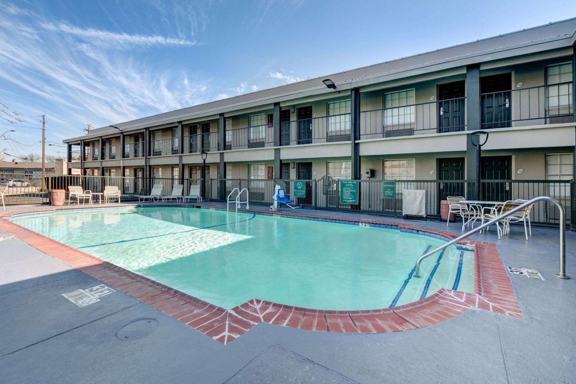 La Quinta Inn By Wyndham Dallas Uptown Kültér fotó