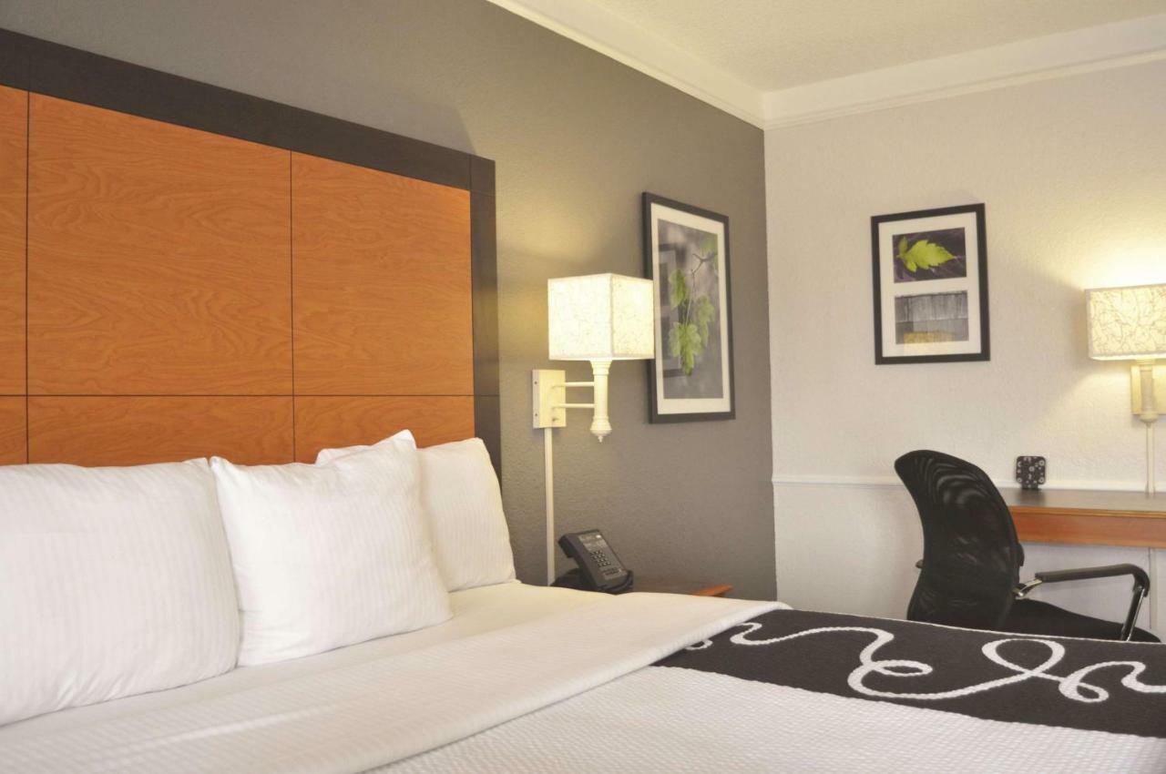 La Quinta Inn By Wyndham Dallas Uptown Kültér fotó