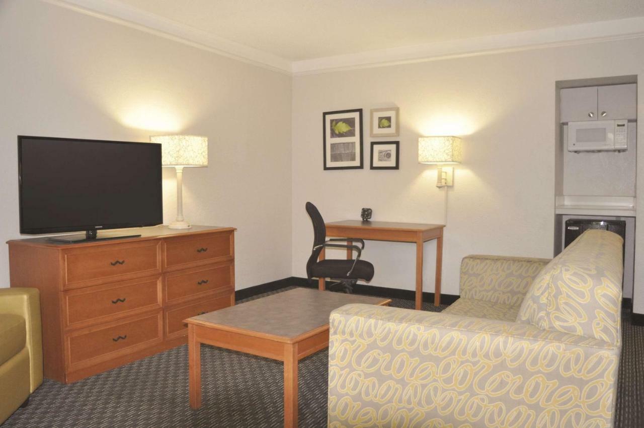 La Quinta Inn By Wyndham Dallas Uptown Kültér fotó